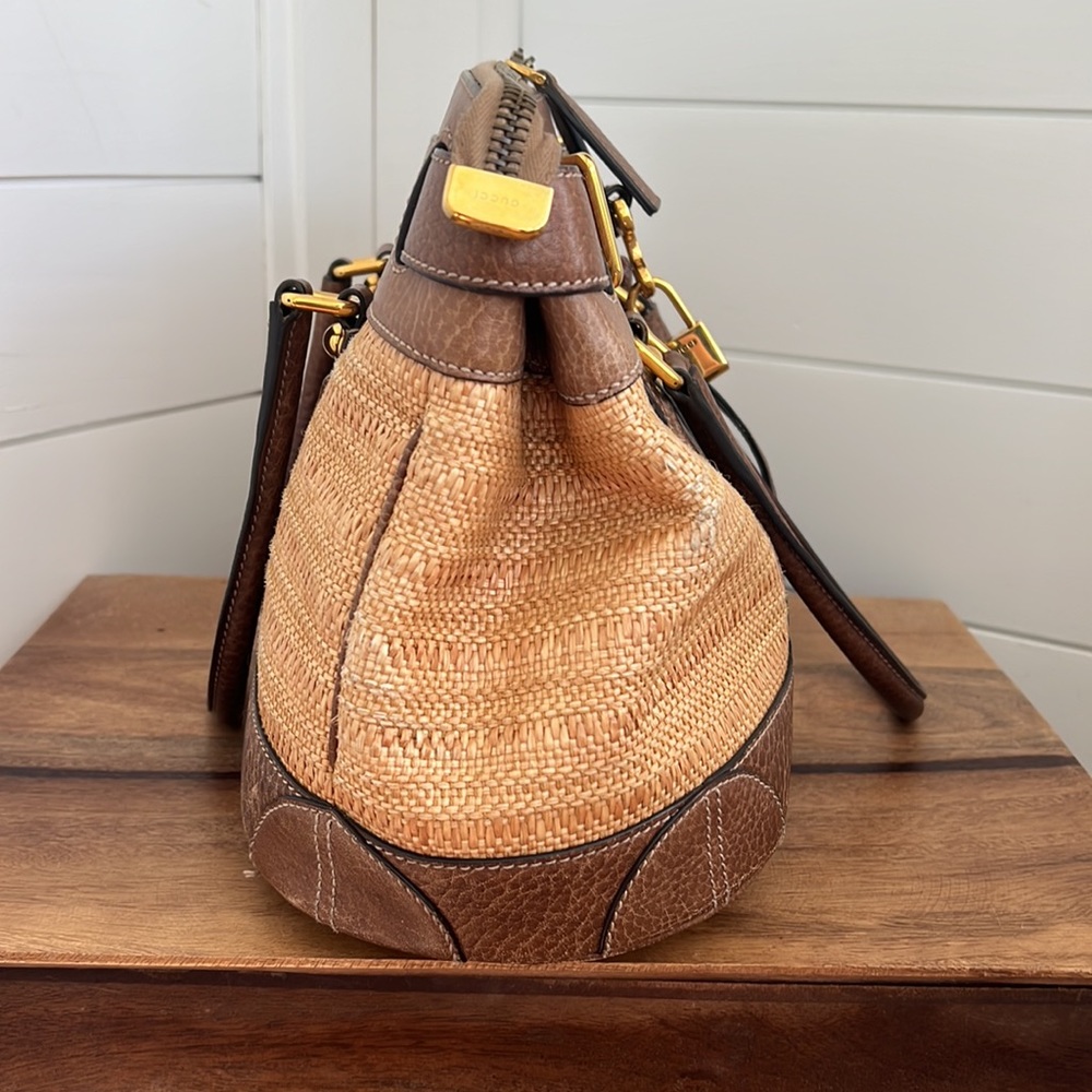 Vintage Gucci Raffia and Crocodile Secret Top Handle - Picture 7 of 17